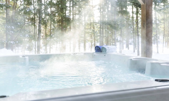Lac Superieur Village Chalet De Esquí | ☆ TREMBLANT ⛷ Spa, Fireplace, Nature Retreat, Lake Access ☀