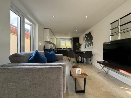 London Borough of Croydon Apartamento | Trendy 2BR 2BA Flat in Crystal Palace