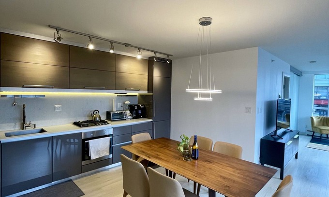 Chinatown Apartamento | Trendy Chinatown apartment with parking