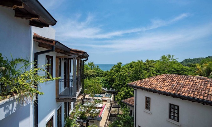 Las Catalinas Apartamento | Trendy Condo with Modern Decor, Stunning Ocean Views, and Exclusive Beach Club A
