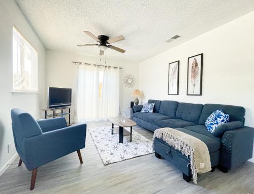 Coalinga Apartamento | Trendy Ivy 2-bedroom Apartment Near Dt Coalinga