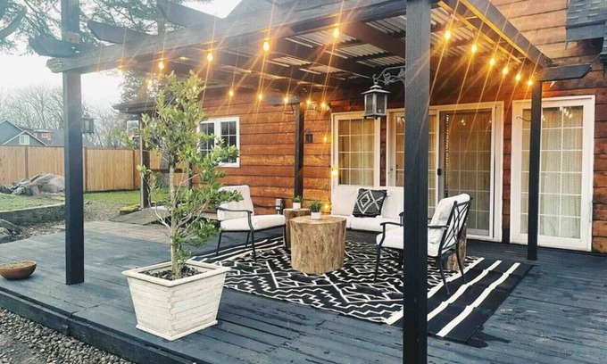 Salem Casa | Trendy Willamette Valley Home - Great Location! Pet Friendly Outdoor Pizza Oven
