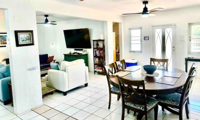 Anasco Casa | Tres Hermanos Beach House- Unit 1