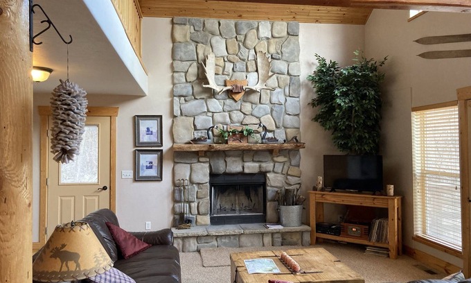 Midway Cabina | Trestlewood Mountain Cabin