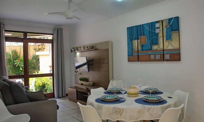 Ponta das Canas Apartamento | Triplex in Floripa and facing the sea!