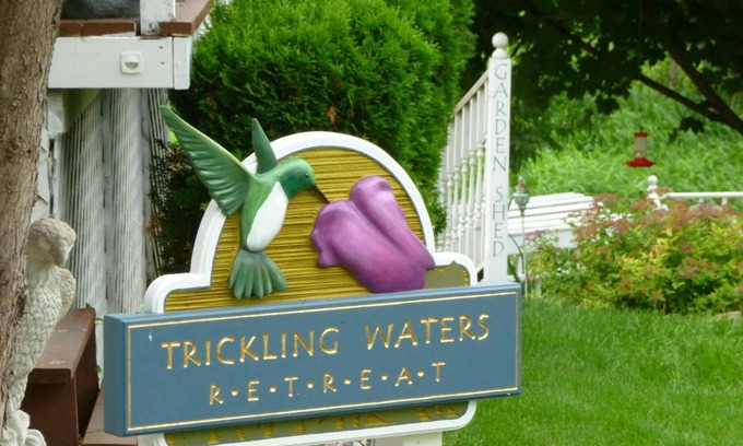 Marquette Cabina | Trickling Waters Retreat
