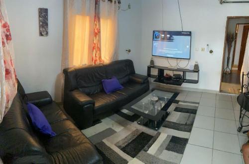 Douala Apartamento | TRIERHOUSE