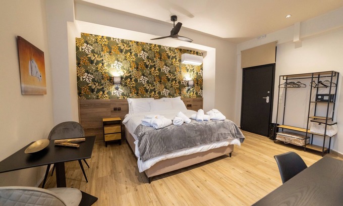 Trikala Casa | Trikala Mall Suites 2nd Floor Suite Number 21