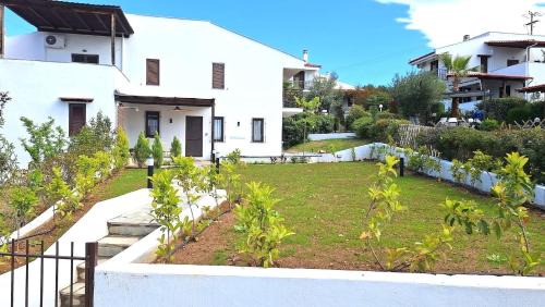 Gerakini Casa | Trikorfo Seacret