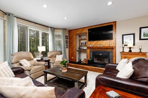 Nellysford Casa | Trillium Place 01 with Wintergreen Advantage