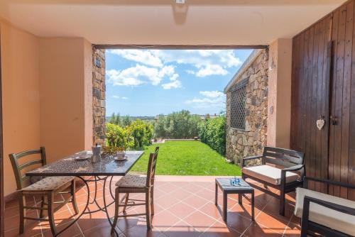 Monte Petrosu Apartamento | Trilo Monte Petrosu con giardino