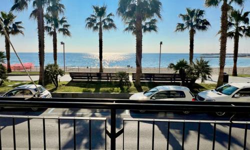 Varazze Apartamento | Trilocale fronte mare