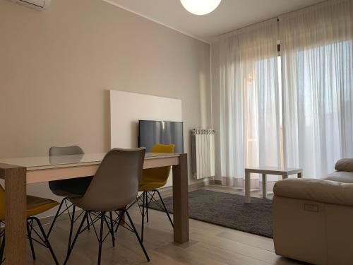 Morivione Apartamento | Trilocale in Zona Bocconi/Navigli