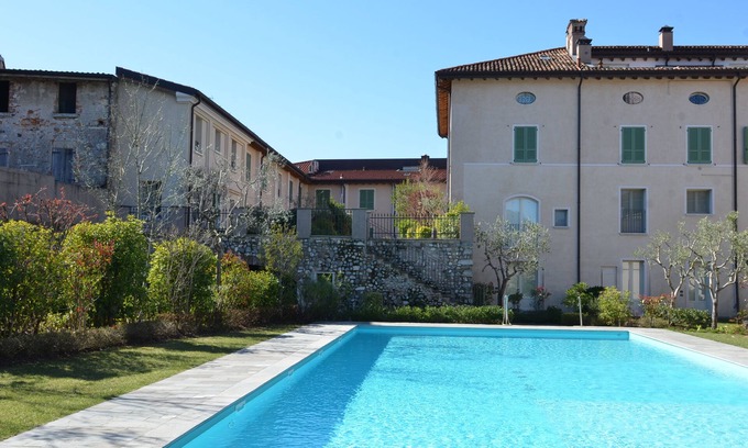 Polpenazze del Garda Apartamento | Trilocale 6 camas wi-fi piscina garaje (CIR 017145-CNI-00026)