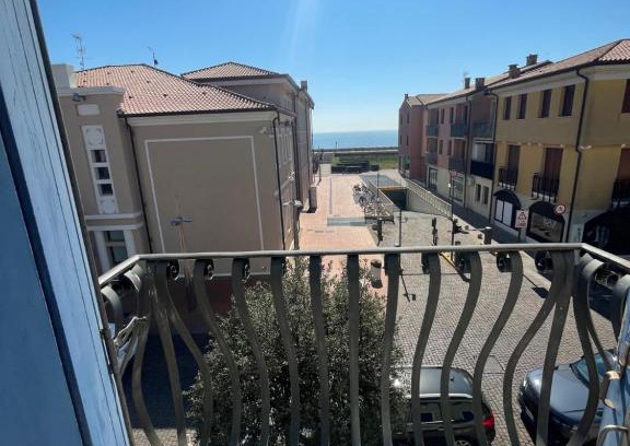 Old Town Apartamento | Trilocale vista mare con 2 bagni nel centro storico - Agenzia Cocal