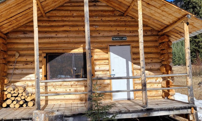 Buckinghorse River Cabina | Trimble Lake Cabin..