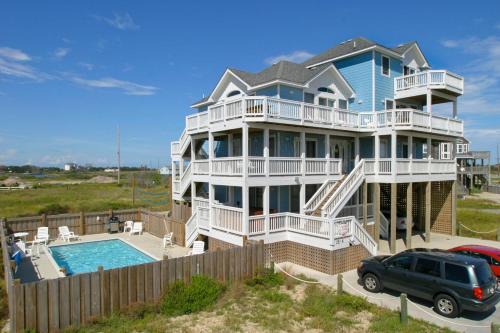 Hatteras Casa | Trip Around the Sun #25-H