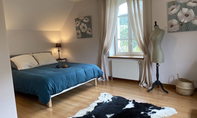 Entraygues-sur-Truyere Casa | Triple-Panorámico-Habitación con desagüe-Vista al campo