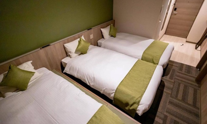 Matsuyama Hotel | Triple room JapaneseWestern style room 20 sq / Naha Okinawa