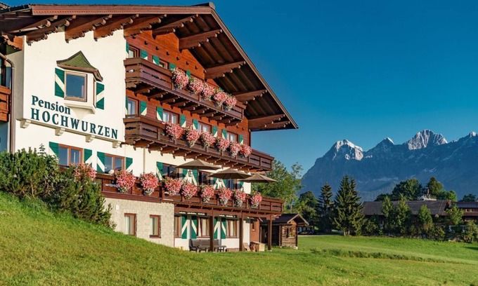 Schladming Cama Y Desayuno | Triple room, shower, WC, 1 bedroom - Hotel Garni Hochwurzen