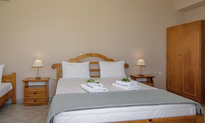 Skinaria Apartamento | Triple Studio with Sea View - Villa Mare Studios