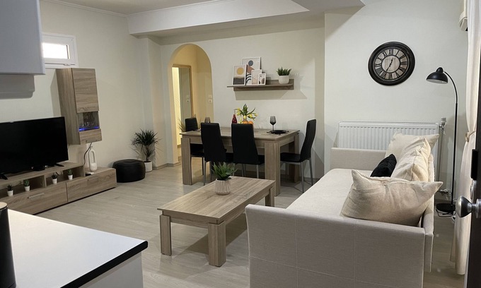 Elefsina Apartamento | Triptolemus Stay Inn