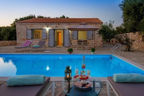Karpenisi Apartamento | Triton's Nest
