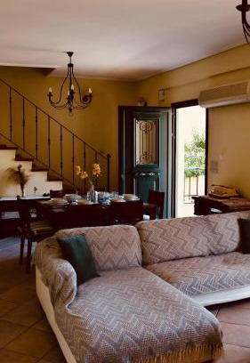 Dorida Apartamento | Trizonia View Beach House - Glyfada Village by MPS