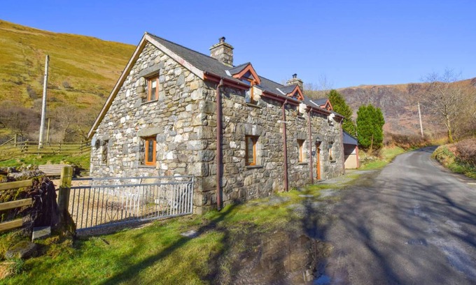 Mawddwy Casa | Esta es la propiedad de vacaciones de tus sueños! Troed yr Aran cottage se encuentra en una calle tranquila en un t