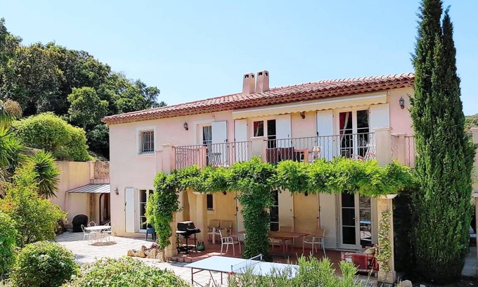 Plan-de-la-Tour Casa | Tropezienne 6