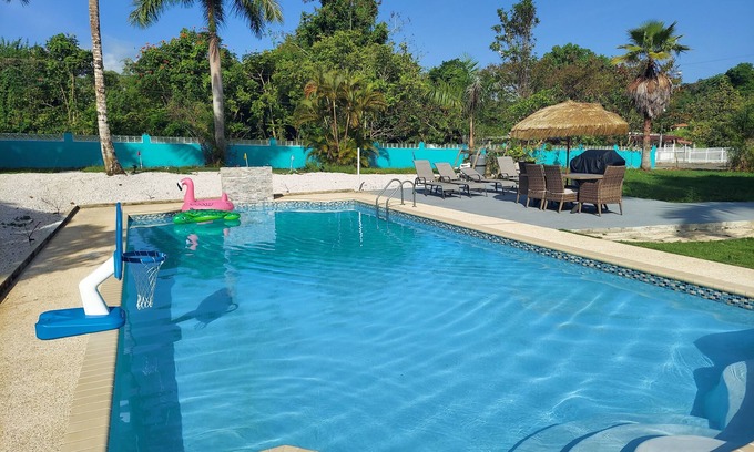 Zarzal Casa | Tropic Like It`s Hot Family Adventure with Large Pool in Rio Grande