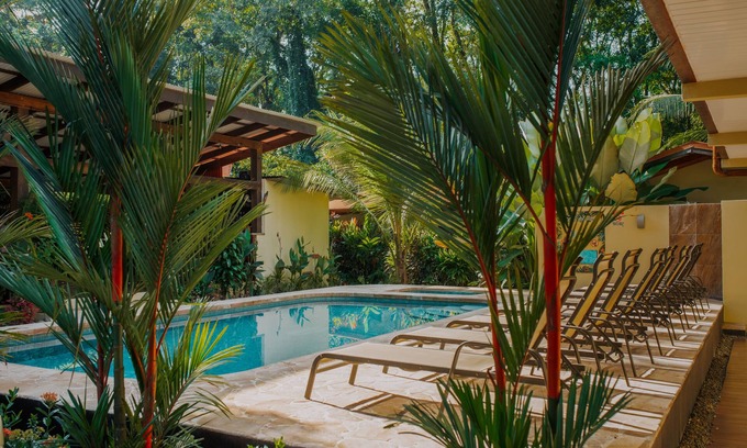 Uvita Hotel | Tropical Beach