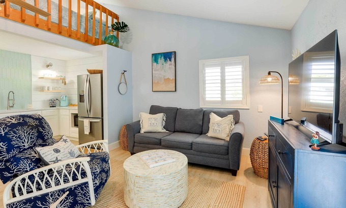 Hobe Sound Cabaña | Tropical Hobe Sound Cottage - 1 milla de la playa!