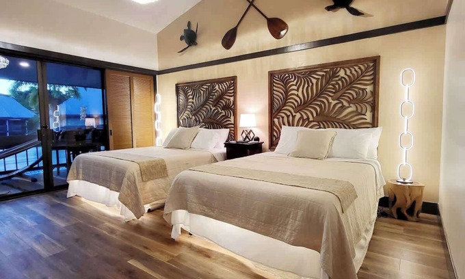 Hilo Apartamento | Tropical Garden Condo with Pool, Kitchen, and A/C!