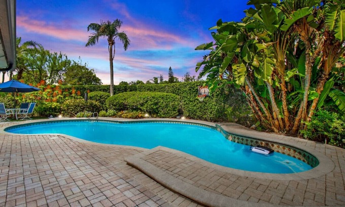Carrollwood Casa | Tropical Haven: Private Pool, Hot Tub, and Bliss