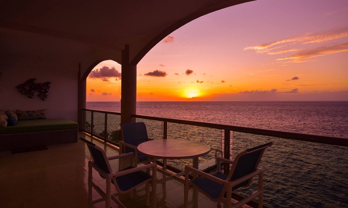 Colonia Andrés Condominio | Tropical Paradise, Sunset and Ocean Views!