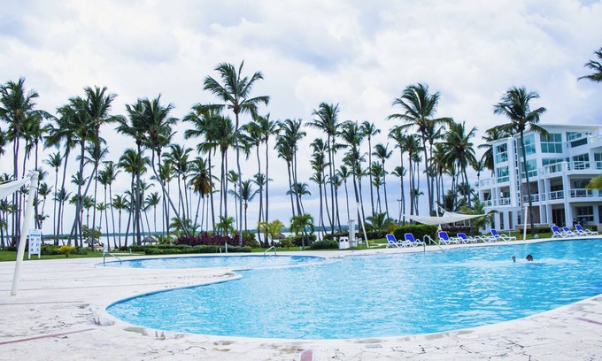 El Soco Apartamento | Tropical Oasis + Private Beach - King Bed