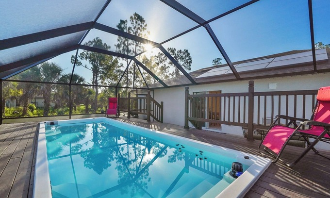 North Port Casa | Charming, brand- new 3BR, 2BA house,