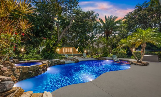 Stuart Casa | Tropical Resort Style Retreat w/ Pool House 4BR, 3 Bath