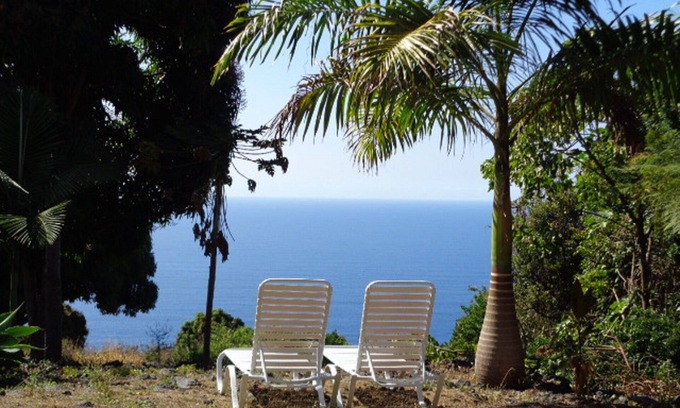 Opihihale Cabaña | Tropical Romantic S. Kona Cottage con increíble vista al mar