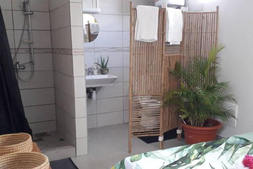 Schoelcher Casa | Tropical urban