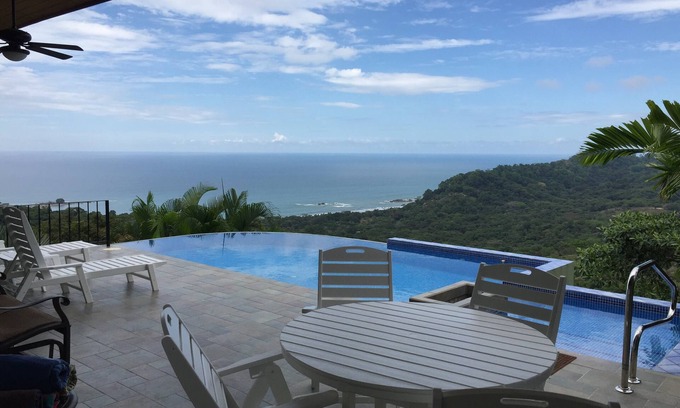 Dominicalito Casa | Villa tropical con vistas espectaculares!