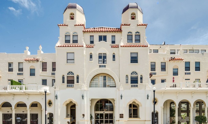 Palm Beach - West Palm Beach Condominio | Tropicals of Palm Beach