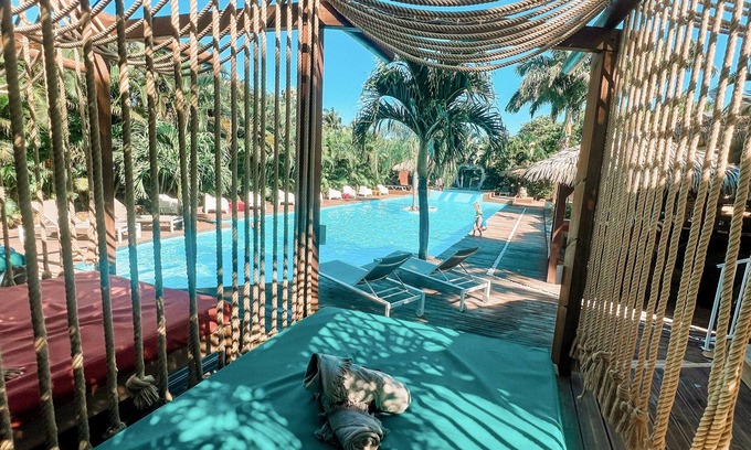 Bas Vent Apartamento | Tropicana Suites