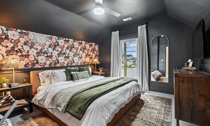 Troy Apartamento | Troy House Upstairs Level | Cozy and Chic