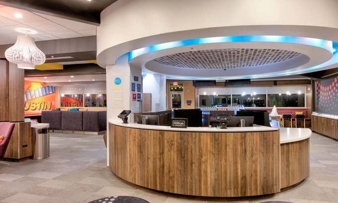 McNeil Hotel | Tru By Hilton Austin NW Arboretum, TX