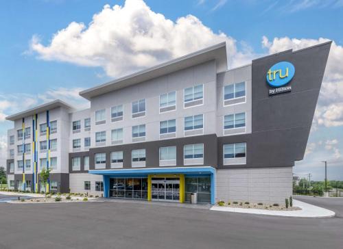 Liberty Area Hotel | Tru By Hilton Lexington Hamburg