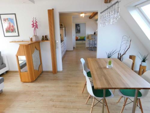 Veringenstadt Apartamento | Trudis Ferienwohnung