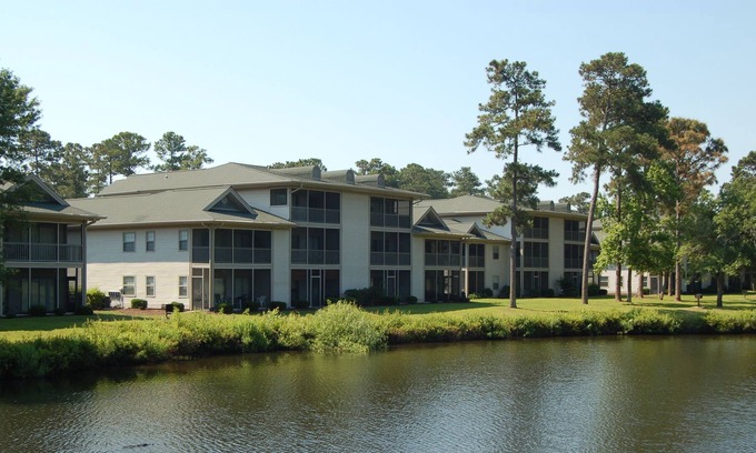 Litchfield by the Sea Condominio | True Blue Resort