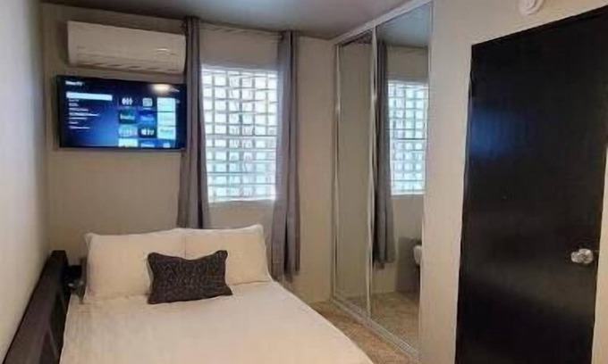 Cuevas Apartamento | Trujillo Alto - Quiet and Cozy: Fully Equipped and Pet-Friendly
